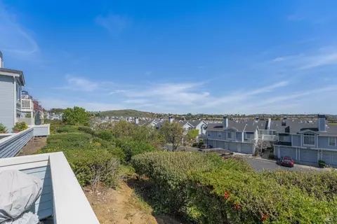 911 Point Reyes Ct #6, Vallejo, CA 94591