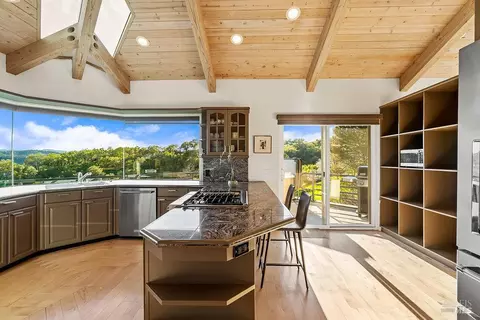 Kitchen - 23121 Vineyard Rd, Geyserville, CA 95441 photo 1 of 11