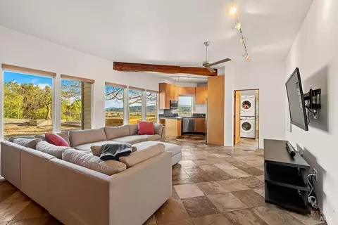 Other - 23121 Vineyard Rd, Geyserville, CA 95441 photo 7 of 14