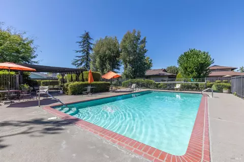 Exterior - 3478 Willis Dr, Napa, CA 94558 photo 7 of 8