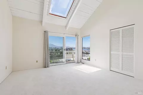 Bedroom - 51 Marin Ave, Sausalito, CA 94965 photo 1 of 9