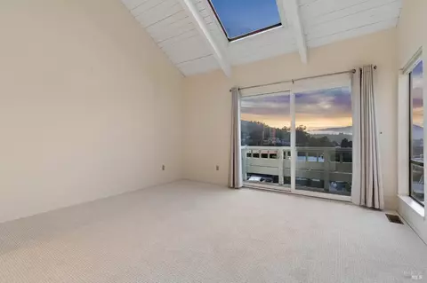 Bedroom - 51 Marin Ave, Sausalito, CA 94965 photo 9 of 9