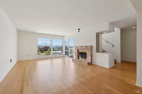 Living - 51 Marin Ave, Sausalito, CA 94965 photo 2 of 6