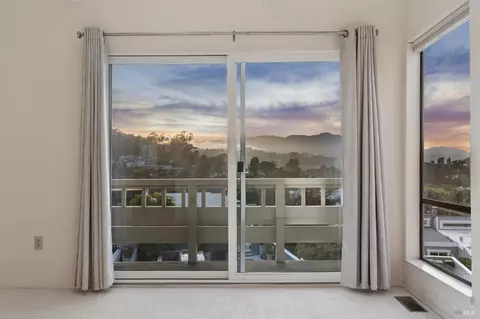 Living - 51 Marin Ave, Sausalito, CA 94965 photo 6 of 6