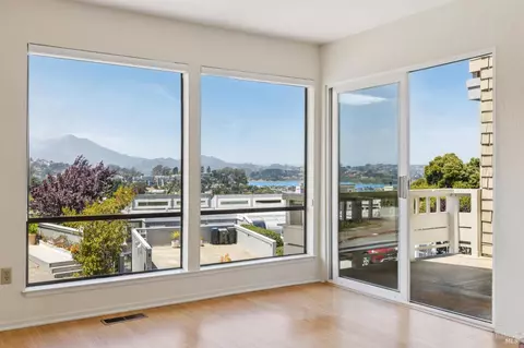 Living - 51 Marin Ave, Sausalito, CA 94965 photo 3 of 6