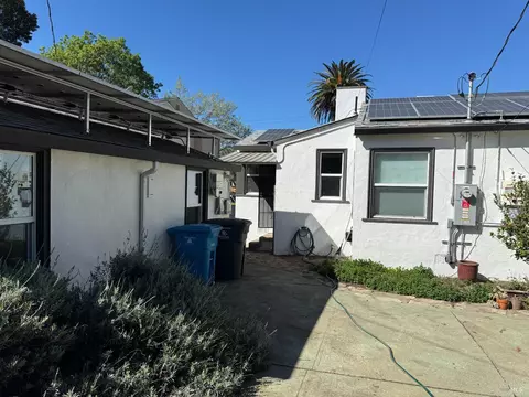 Exterior - 1208 Amador St, Vallejo, CA 94590 photo 4 of 5