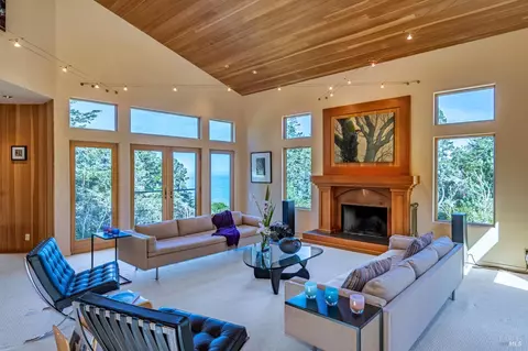 35148 Crows Nest Dr, The Sea Ranch, CA 95497