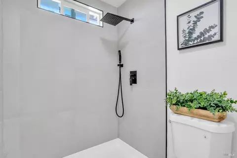 Bath - 938 Sandy Cove Dr, Rodeo, CA 94572 photo 3 of 3