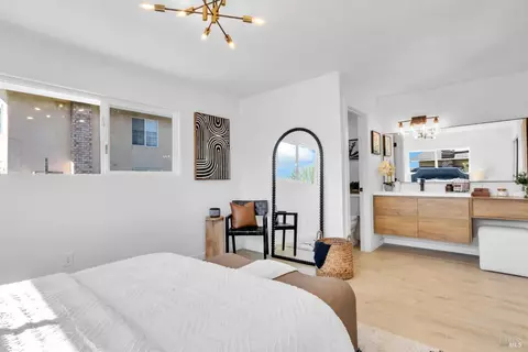 Bedroom - 938 Sandy Cove Dr, Rodeo, CA 94572 photo 3 of 3