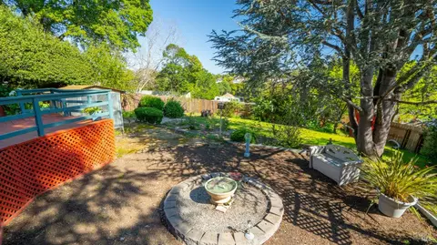 Exterior - 1104 Birch Dr, Petaluma, CA 94952 photo 9 of 26