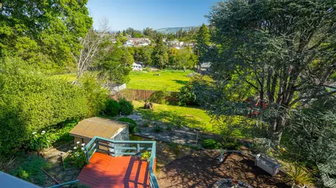 Exterior - 1104 Birch Dr, Petaluma, CA 94952 photo 21 of 26