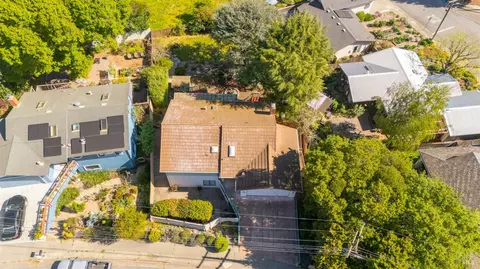 View/Area - 1104 Birch Dr, Petaluma, CA 94952 photo 8 of 9