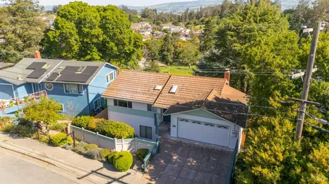 View/Area - 1104 Birch Dr, Petaluma, CA 94952 photo 2 of 9