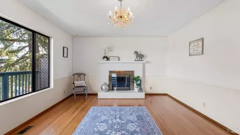 Living - 1104 Birch Dr, Petaluma, CA 94952 photo 2 of 8