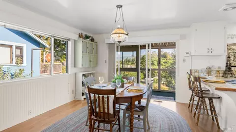 Dining - 1104 Birch Dr, Petaluma, CA 94952 photo 1 of 4