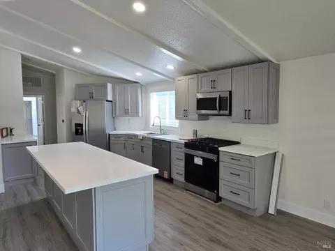 351 Circulo San Blas, Rohnert Park, CA 94928