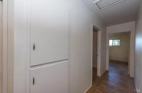 Entry Way - 141 Hillview Dr, Cloverdale, CA 95425 photo 1 of 1