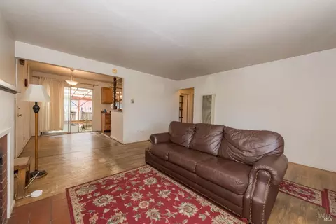 Living - 141 Hillview Dr, Cloverdale, CA 95425 photo 1 of 6