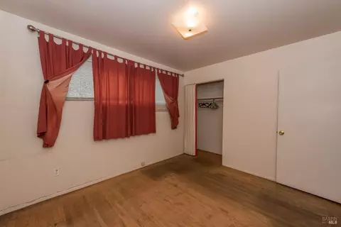 Bedroom - 141 Hillview Dr, Cloverdale, CA 95425 photo 2 of 5