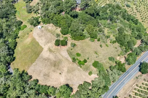 1077 Westside Rd, Healdsburg, CA 95448 photo 8