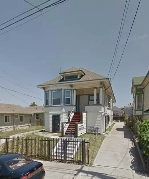 1832 Chestnut St, Oakland, CA 94607