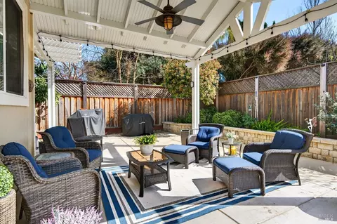 8484 Trione Cir, Windsor, CA 95492 photo 29