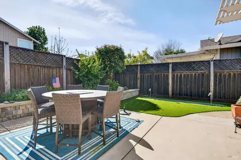 8484 Trione Cir, Windsor, CA 95492 photo 28