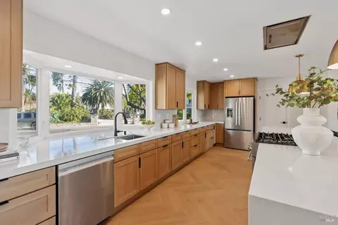 44 Summit Ave, San Rafael, CA 94901 photo 21