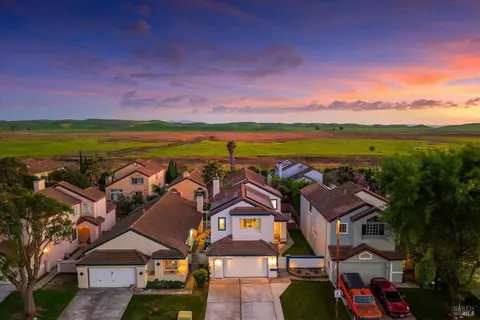 1413 Tillman St, Suisun City, CA 94585