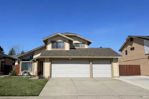 406 Lupine Cir, Vacaville, CA 95687
