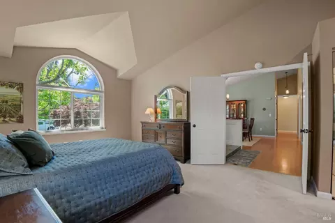 Bedroom - 2236 Silver Fox Cir, Fairfield, CA 94534 photo 4 of 7