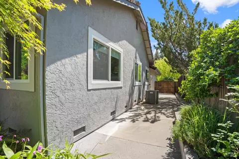 Exterior - 2236 Silver Fox Cir, Fairfield, CA 94534 photo 11 of 11