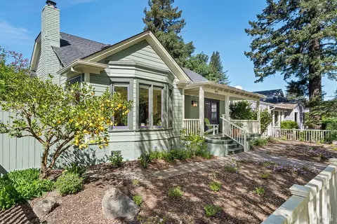 915 St Helena Ave, Santa Rosa, CA 95404