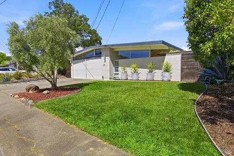 656 Bamboo Ter, San Rafael, CA 94903