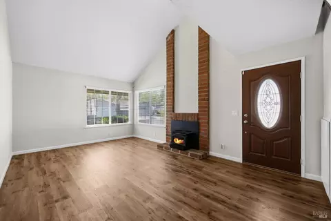 Living - 130 Longview Dr, Vacaville, CA 95687 photo 1 of 13