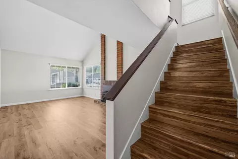 Living - 130 Longview Dr, Vacaville, CA 95687 photo 13 of 13