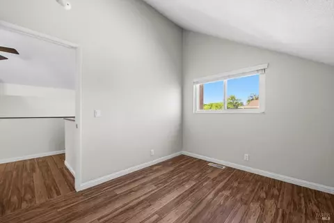 Bedroom - 130 Longview Dr, Vacaville, CA 95687 photo 7 of 12