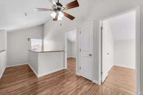 Entry Way - 130 Longview Dr, Vacaville, CA 95687 photo 3 of 3