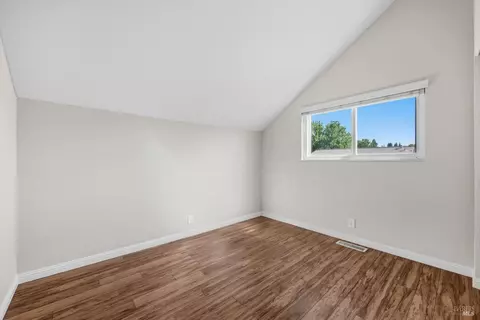 Bedroom - 130 Longview Dr, Vacaville, CA 95687 photo 10 of 12
