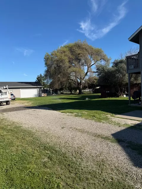 Exterior - 4416 Solano Rd, Fairfield, CA 94533 photo 4 of 8