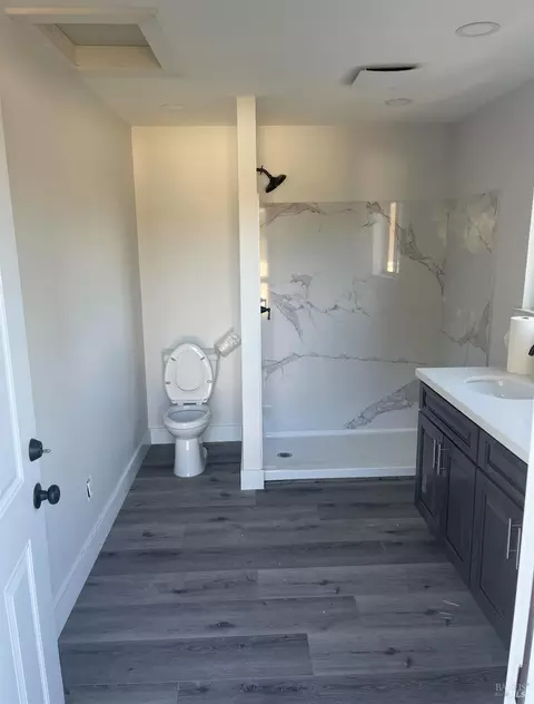 Bath - 4416 Solano Rd, Fairfield, CA 94533 photo 10 of 11