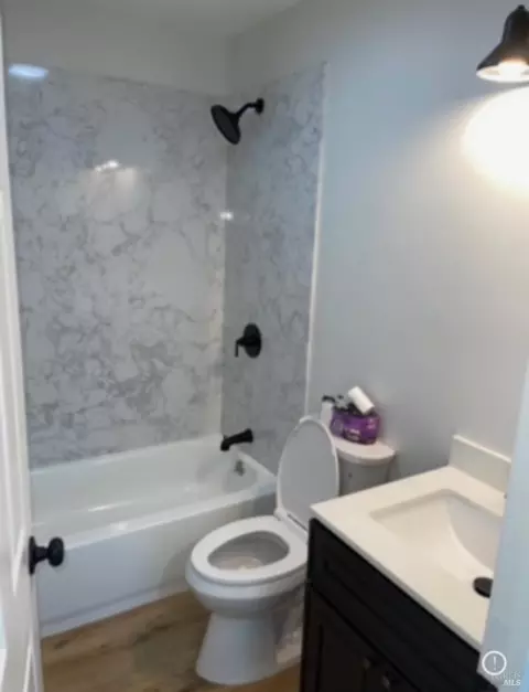 Bath - 4416 Solano Rd, Fairfield, CA 94533 photo 5 of 11