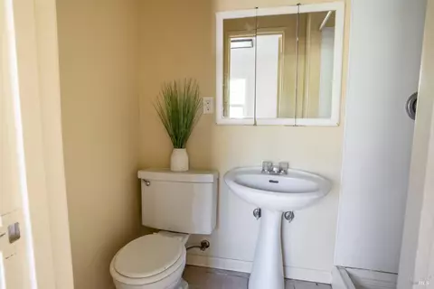 Bath - 490 Cornish Ln, Angwin, CA 94508 photo 1 of 3
