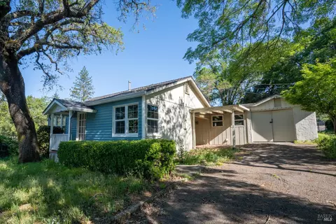 Exterior - 490 Cornish Ln, Angwin, CA 94508 photo 3 of 5