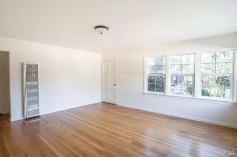 Living - 490 Cornish Ln, Angwin, CA 94508 photo 9 of 9