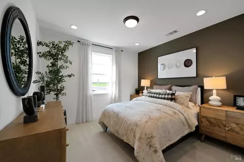 Bedroom - 516 Eagle Cir, Oakley, CA 94561 photo 1 of 16