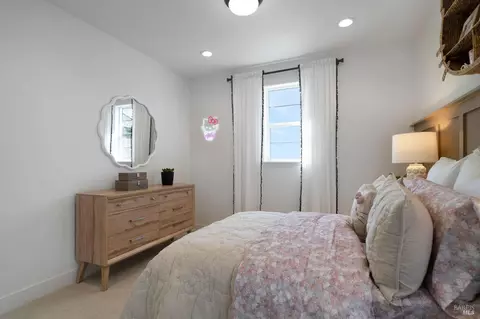 Bedroom - 516 Eagle Cir, Oakley, CA 94561 photo 10 of 16