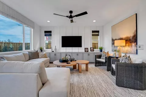 Living - 516 Eagle Cir, Oakley, CA 94561 photo 4 of 5