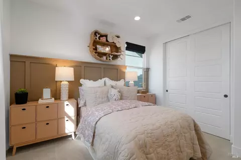 Bedroom - 516 Eagle Cir, Oakley, CA 94561 photo 12 of 16