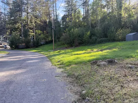 389 Circle Dr, Angwin, CA 94508 photo 7